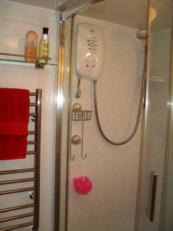 Corwen Holiday Apartment لاندودنو المظهر الخارجي الصورة